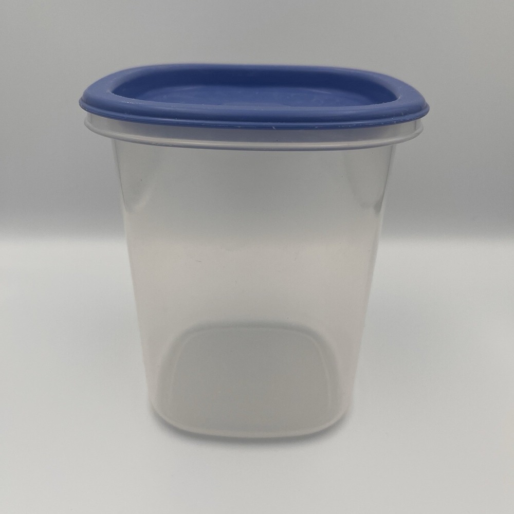 Rubbermaid Servin' Saver Food Canister Container #5 6 Cups Blue Lid